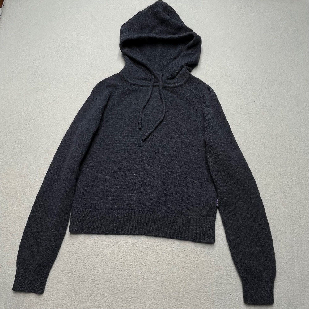 New Patagonia Womenโ Knit Sweater Recycled Wool Blend Hoodie Smolder Blue